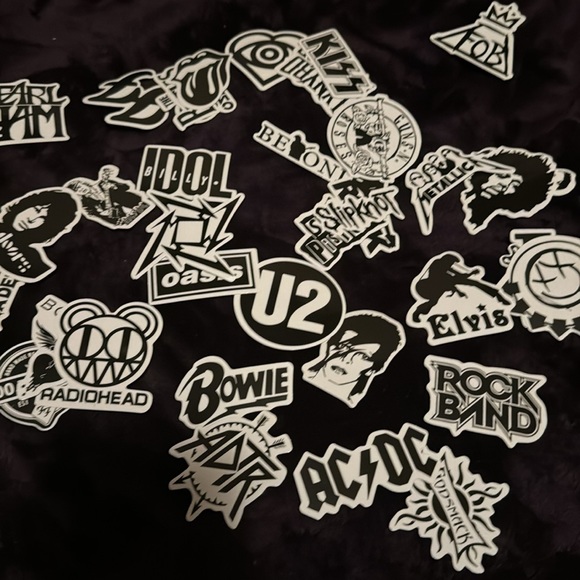 Meet Your Posher - Picture 14 of 14